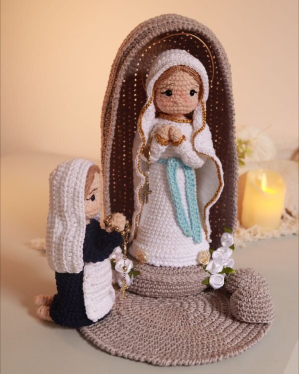 Nossa Senhora de Lourdes e Bernadette